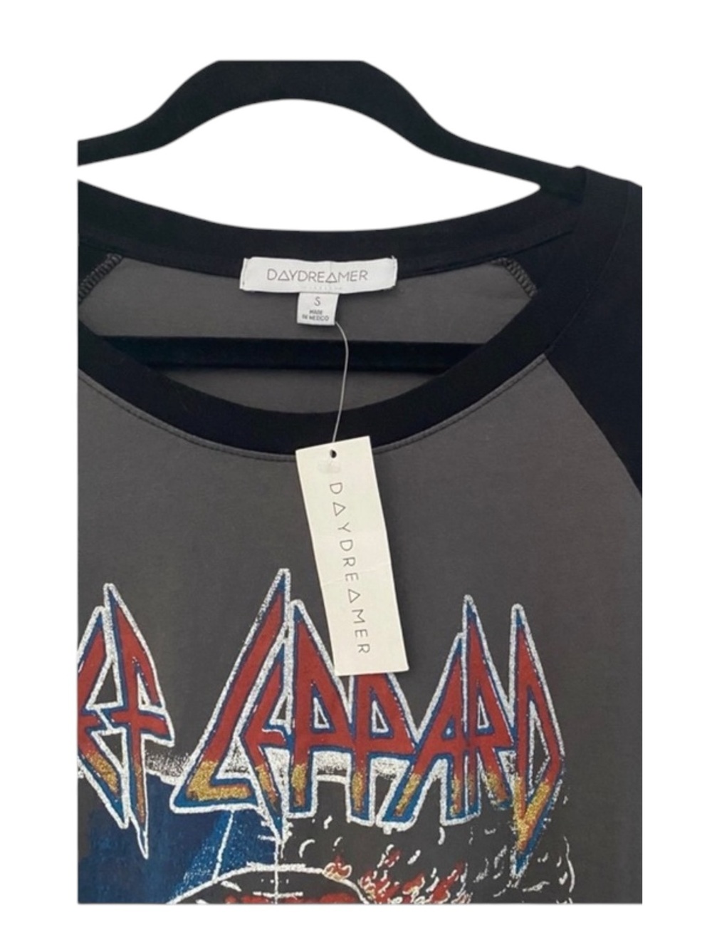 new Daydreamer 𓇽 Def Leppard Pyromania Raglan Rock Band Tee Shirt 𓇽 Graphite S - Picture 6 of 16